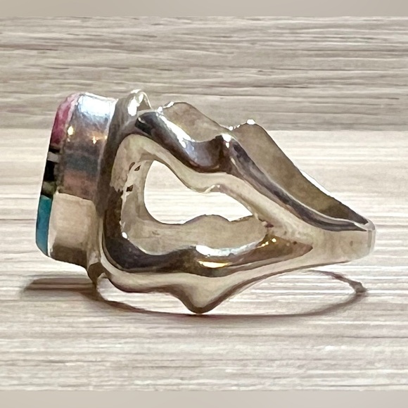 Navajo Designer Signed (TL) Sterling Silver Abstract Multicolor Inlay Ring - Picture 3 of 10